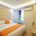 Shell Shanghai Baoshan District Songbin Road Subway Station Hotel